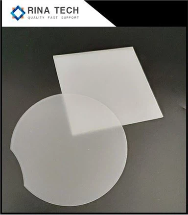 Plastplate for LED-belysning